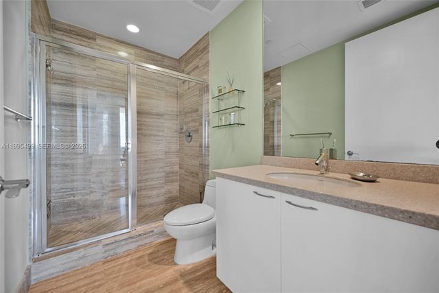 15901 Collins Ave 2405, Sunny Isles Beach, FL 33160