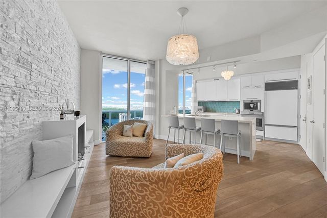 15901 Collins Ave 2405, Sunny Isles Beach, FL 33160