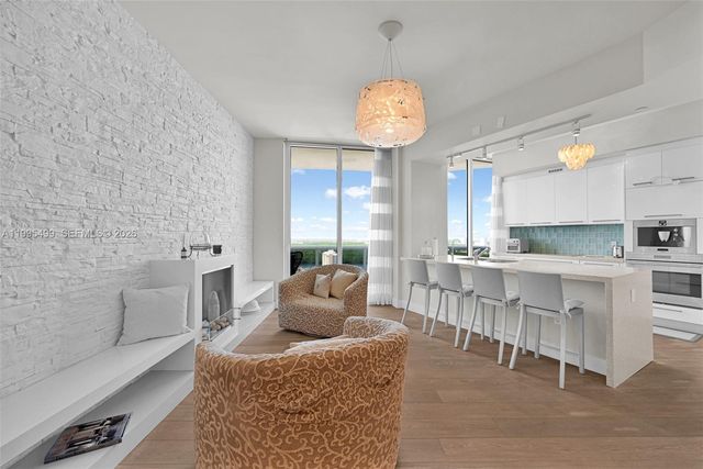 15901 Collins Ave 2405, Sunny Isles Beach, FL 33160