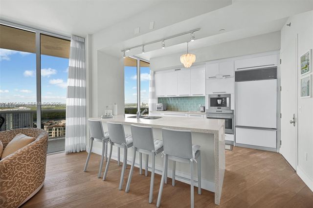 15901 Collins Ave 2405, Sunny Isles Beach, FL 33160