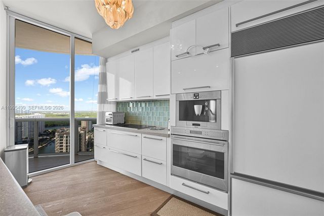 15901 Collins Ave 2405, Sunny Isles Beach, FL 33160