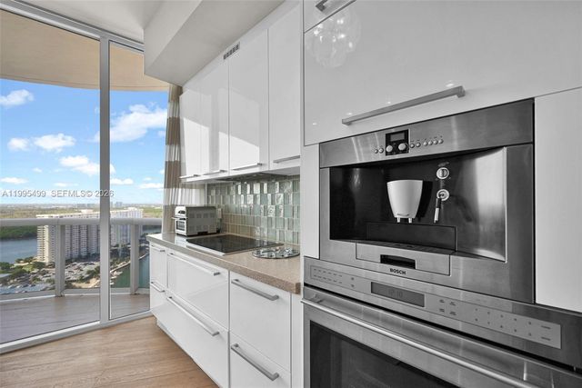 15901 Collins Ave 2405, Sunny Isles Beach, FL 33160