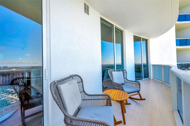 15901 Collins Ave 2405, Sunny Isles Beach, FL 33160