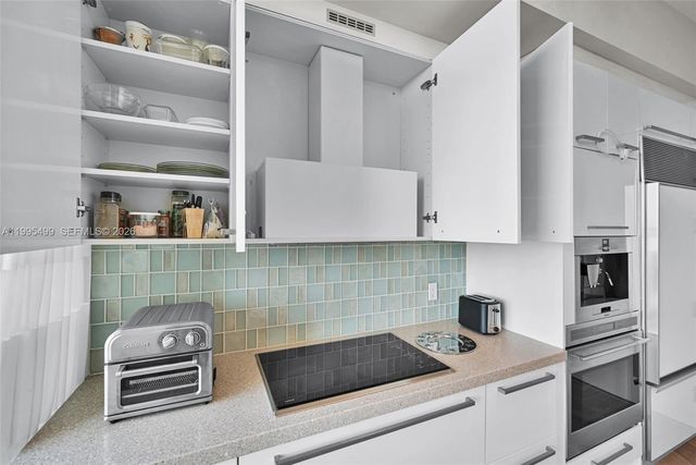 15901 Collins Ave 2405, Sunny Isles Beach, FL 33160