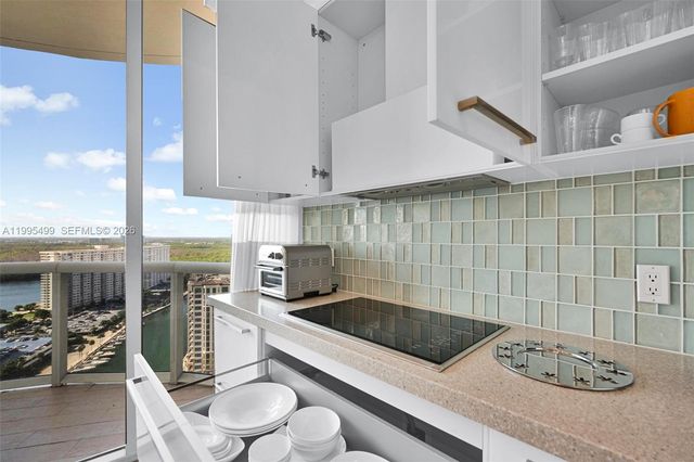 15901 Collins Ave 2405, Sunny Isles Beach, FL 33160