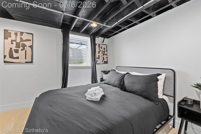 674 E Webster Street, Ferndale, MI 48220
