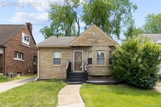 674 E Webster Street, Ferndale, MI 48220