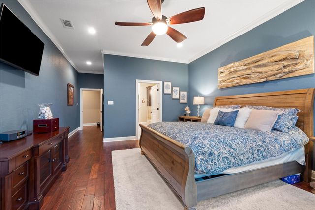 348 Carlson CIR, Buchanan Dam, TX 78609