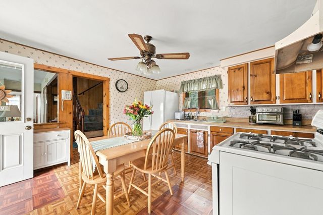 326 Cedar St, New Bedford, MA 02740