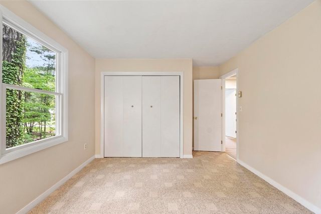 34 Sleigh Rd, Chelmsford, MA 01824