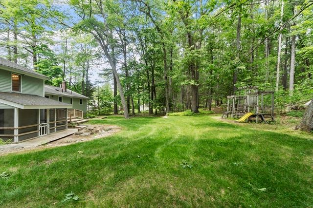 34 Sleigh Rd, Chelmsford, MA 01824