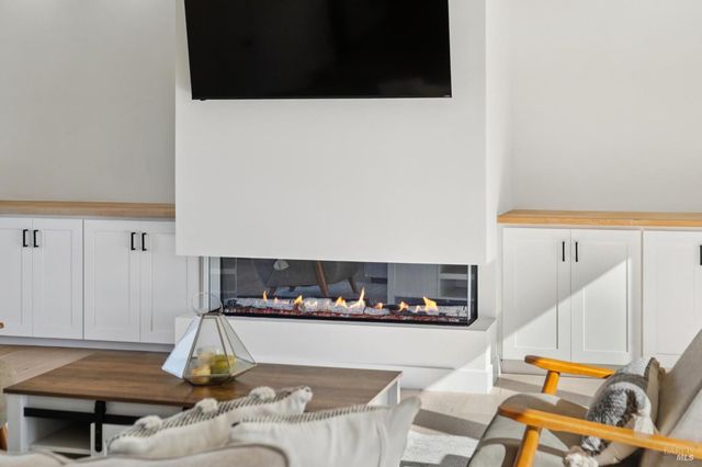 1301 Duhig Rd, Napa, CA 94559