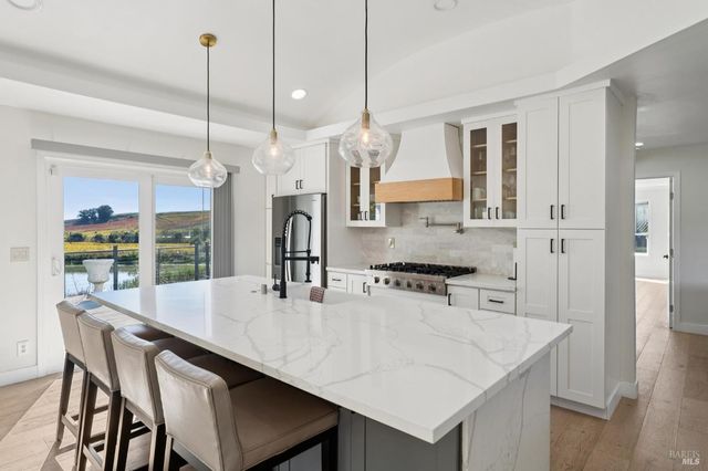 1301 Duhig Rd, Napa, CA 94559