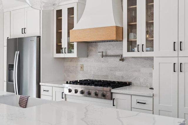 1301 Duhig Rd, Napa, CA 94559