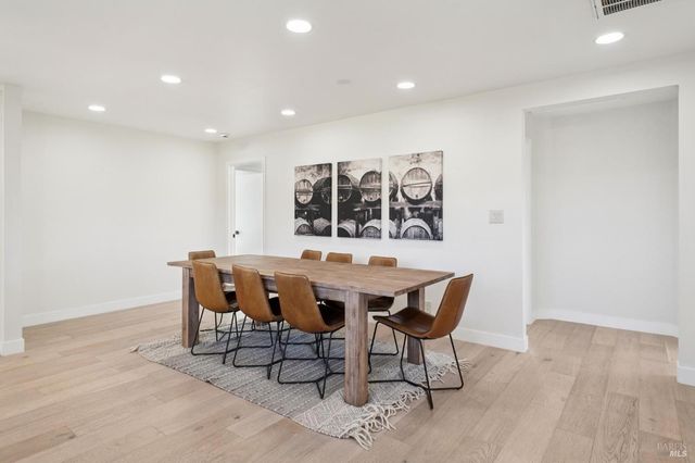 1301 Duhig Rd, Napa, CA 94559