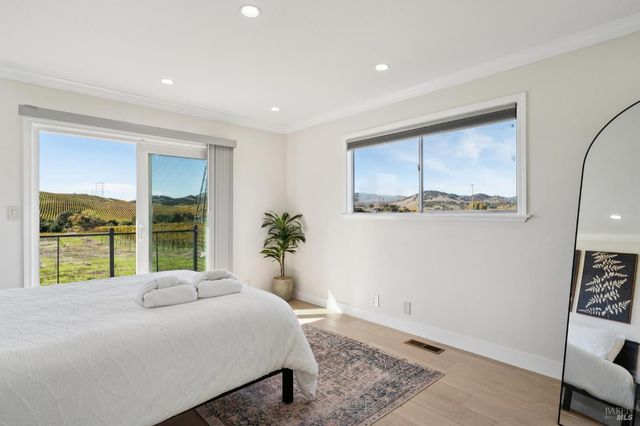 1301 Duhig Rd, Napa, CA 94559