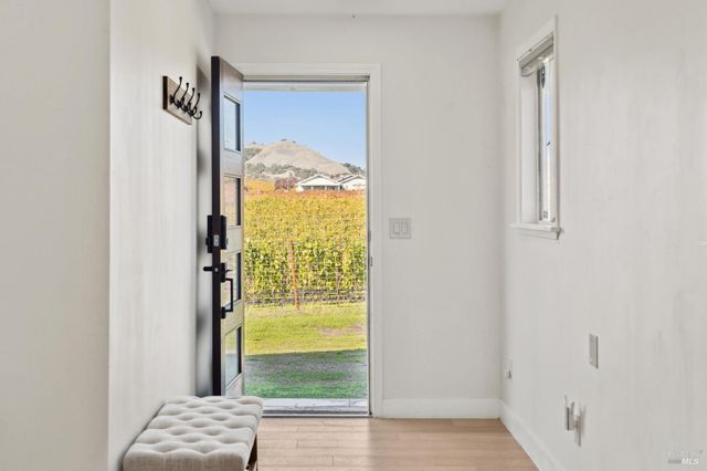 1301 Duhig Rd, Napa, CA 94559