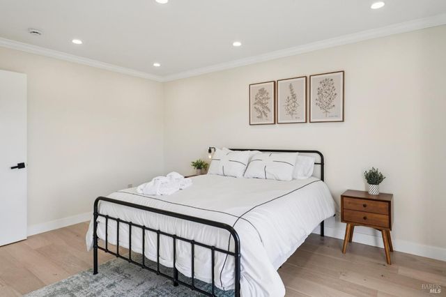 1301 Duhig Rd, Napa, CA 94559