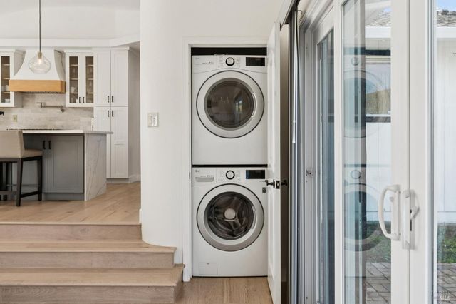 1301 Duhig Rd, Napa, CA 94559