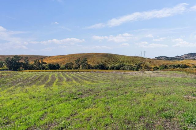 1301 Duhig Rd, Napa, CA 94559