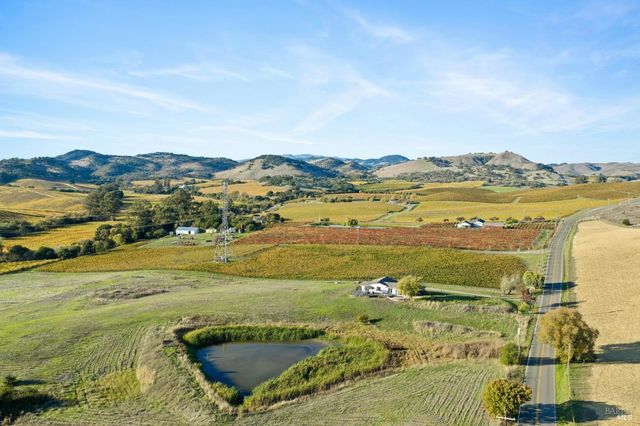 1301 Duhig Rd, Napa, CA 94559
