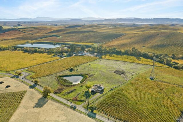 1301 Duhig Rd, Napa, CA 94559