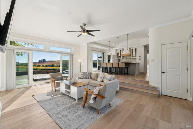 1301 Duhig Rd, Napa, CA 94559