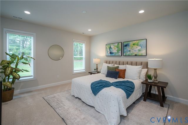 8712 Hope Farm Ln, Mechanicsville, VA 23111