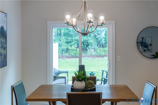 8712 Hope Farm Ln, Mechanicsville, VA 23111