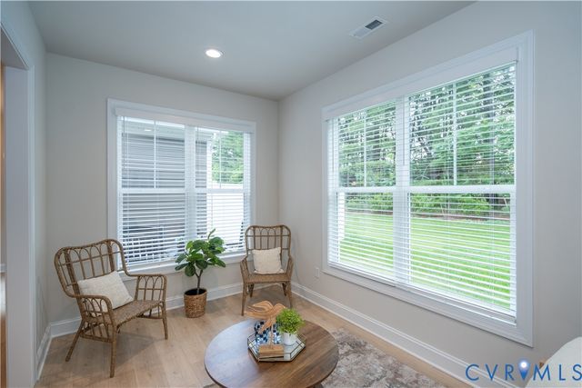 8712 Hope Farm Ln, Mechanicsville, VA 23111