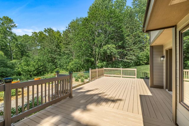 4572 Wild Canyon Drive, Woodbury, MN 55129