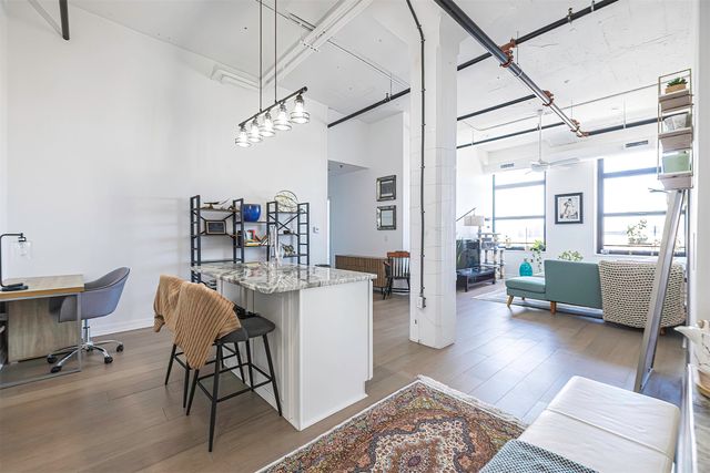 1401 STATE Street 502, Erie, PA 16501
