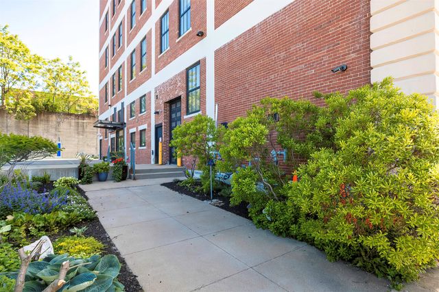 1401 STATE Street 502, Erie, PA 16501