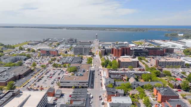 1401 STATE Street 502, Erie, PA 16501