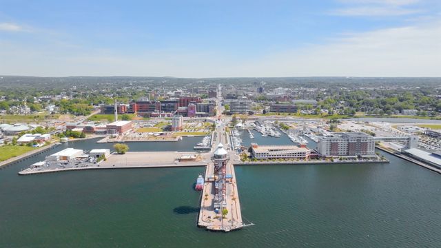 1401 STATE Street 502, Erie, PA 16501