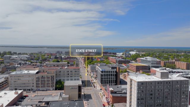 1401 STATE Street 502, Erie, PA 16501