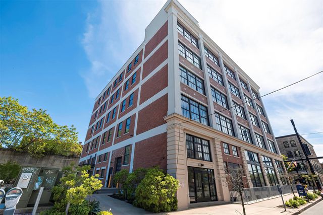1401 STATE Street 502, Erie, PA 16501