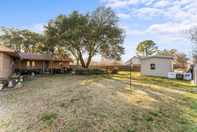 1619 Anthony Street, Kaufman, TX 75142