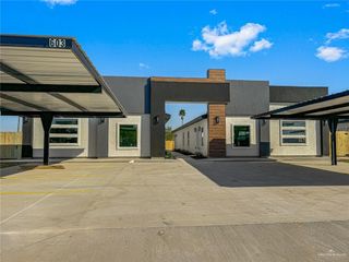 611 Buccaneer Drive, Hidalgo, TX 78557