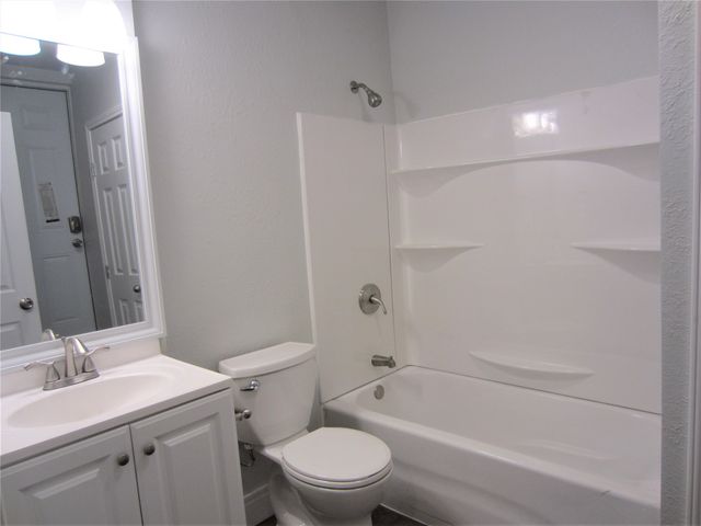 1420 Knight Street 100, Denton, TX 76205