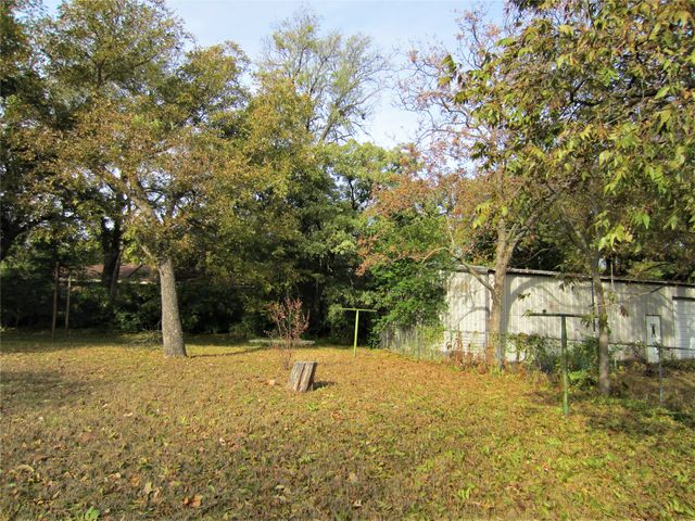1420 Knight Street 100, Denton, TX 76205