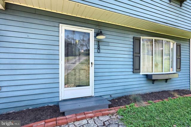180 SUGAR MAPLE DR, Etters, PA 17319