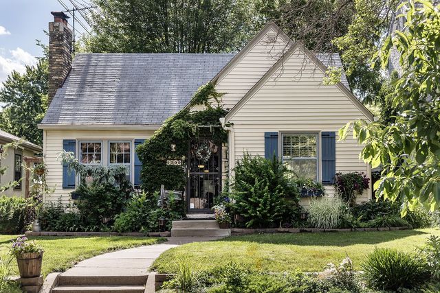 1399 Pascal Street N, Saint Paul, MN 55108