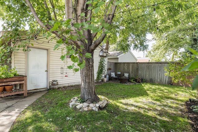 1399 Pascal Street N, Saint Paul, MN 55108