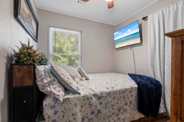 63060 E 157 Road, Wyandotte, OK 74370