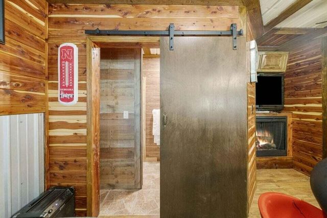 63060 E 157 Road, Wyandotte, OK 74370