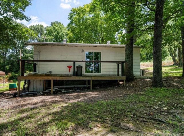 63060 E 157 Road, Wyandotte, OK 74370