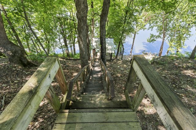 63060 E 157 Road, Wyandotte, OK 74370