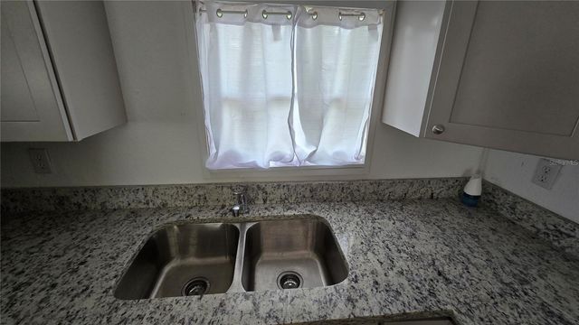 201 NW 135TH AVENUE, Ocala, FL 34482