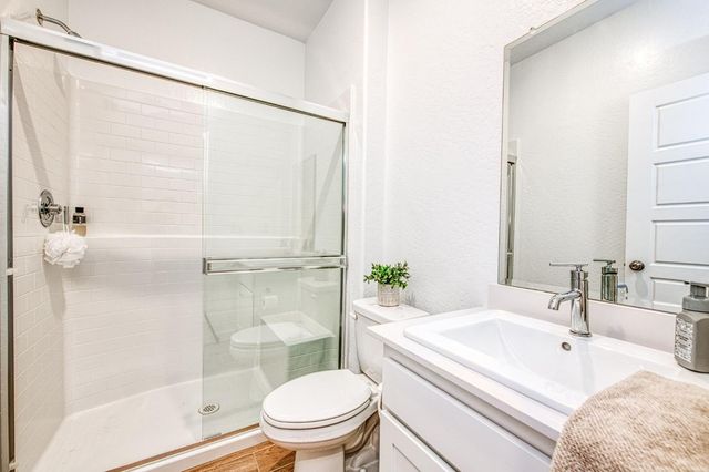 1270 Summerset Avenue, Clovis, CA 93619